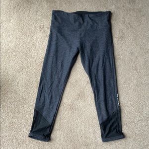 Lorna Jane Crop Leggings